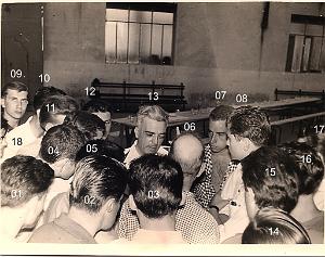 STAGE RADIO DEPANNEUR ANNEXE ROUVIERE TOULON 1959 1960   (4) REPAS FIN D ANNEE